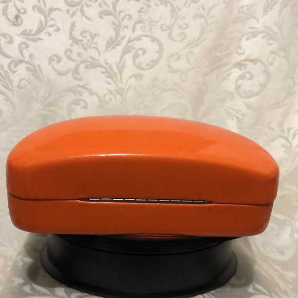 Designer Bundle - Kate Spade, Oakley  and a Custom Eyeglass/Sunglasses Cases. - Picture 10 of 10